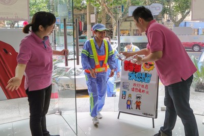 上海電信350家營業廳再次開啟導游服務，讓出行更溫馨